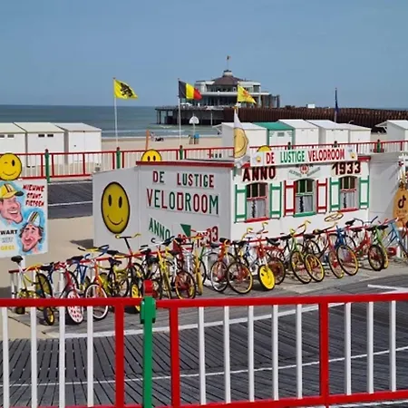 In By The Apartamento *